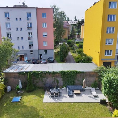 Loft Apartment Κάρλοβι Βάρι Εξωτερικό φωτογραφία