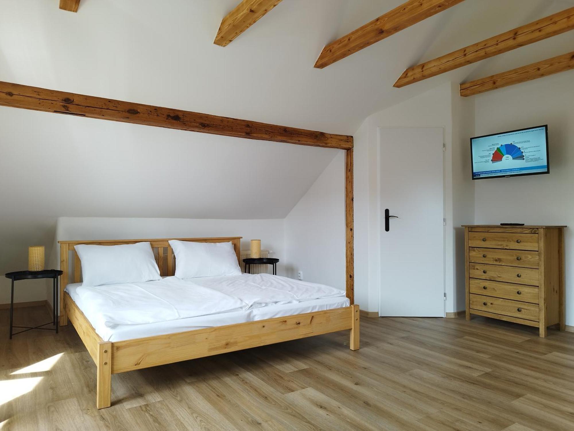 Loft Apartment Κάρλοβι Βάρι Εξωτερικό φωτογραφία