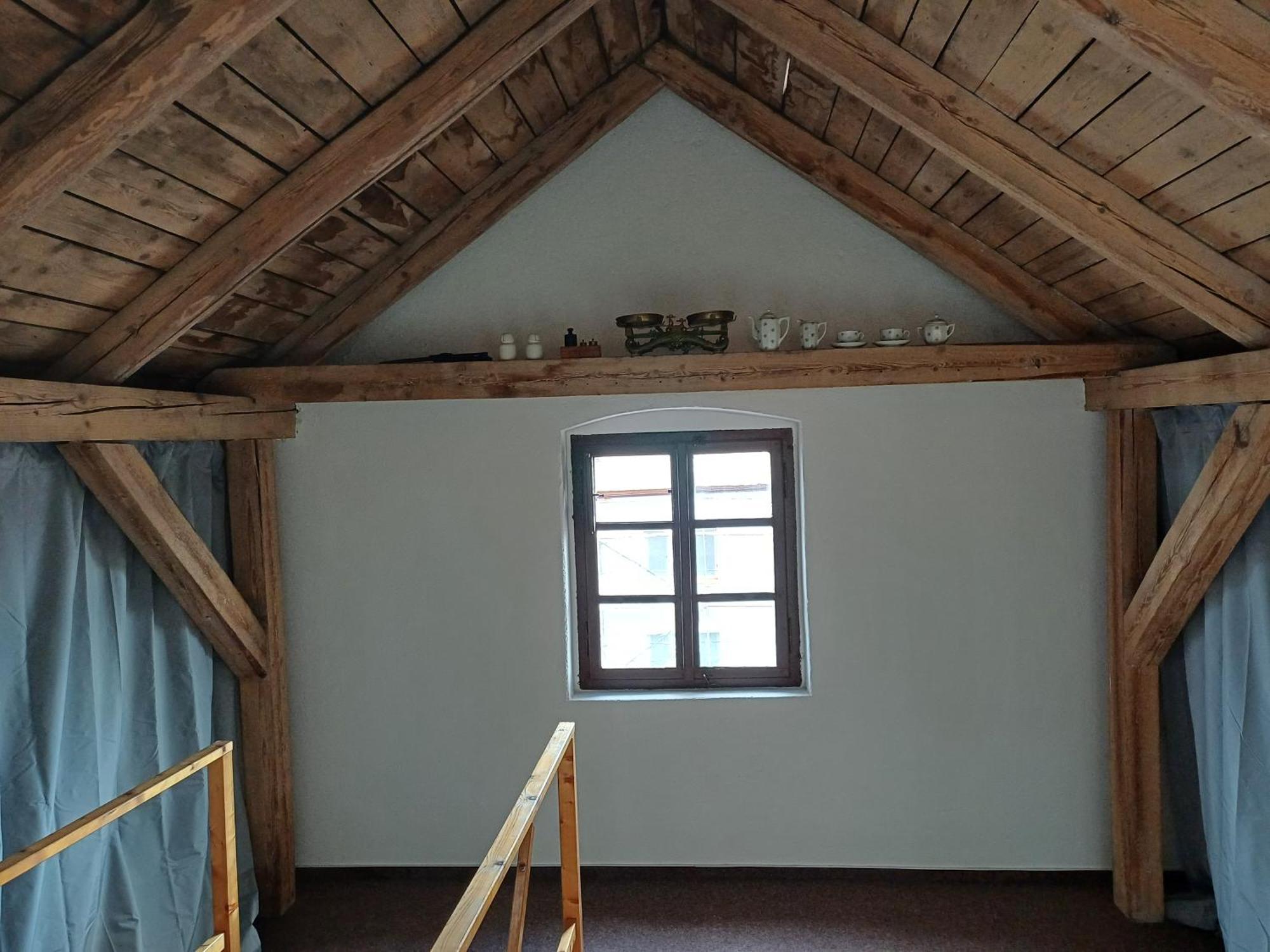 Loft Apartment Κάρλοβι Βάρι Εξωτερικό φωτογραφία